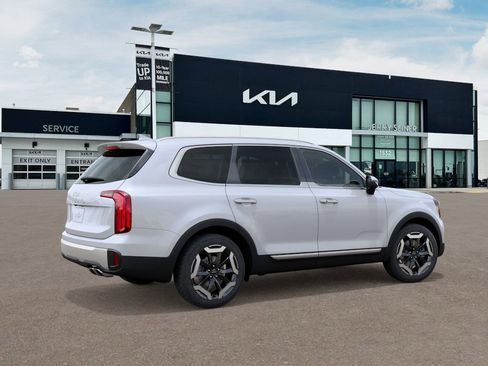 New 2025 Kia Telluride S image 7