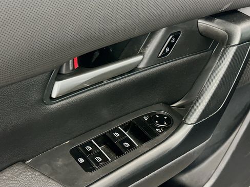 Used 2025 MAZDA CX-50 AWD 2.5 S w/ Premium Package image 15