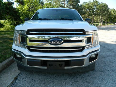 Used 2019 Ford F150 XLT RWD image 2