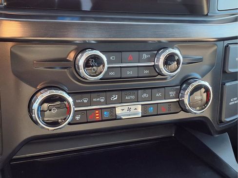 New 2026 Ford F250 Lariat AWD/4WD image 7