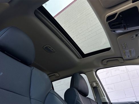 Certified 2024 Subaru Outback Limited image 17