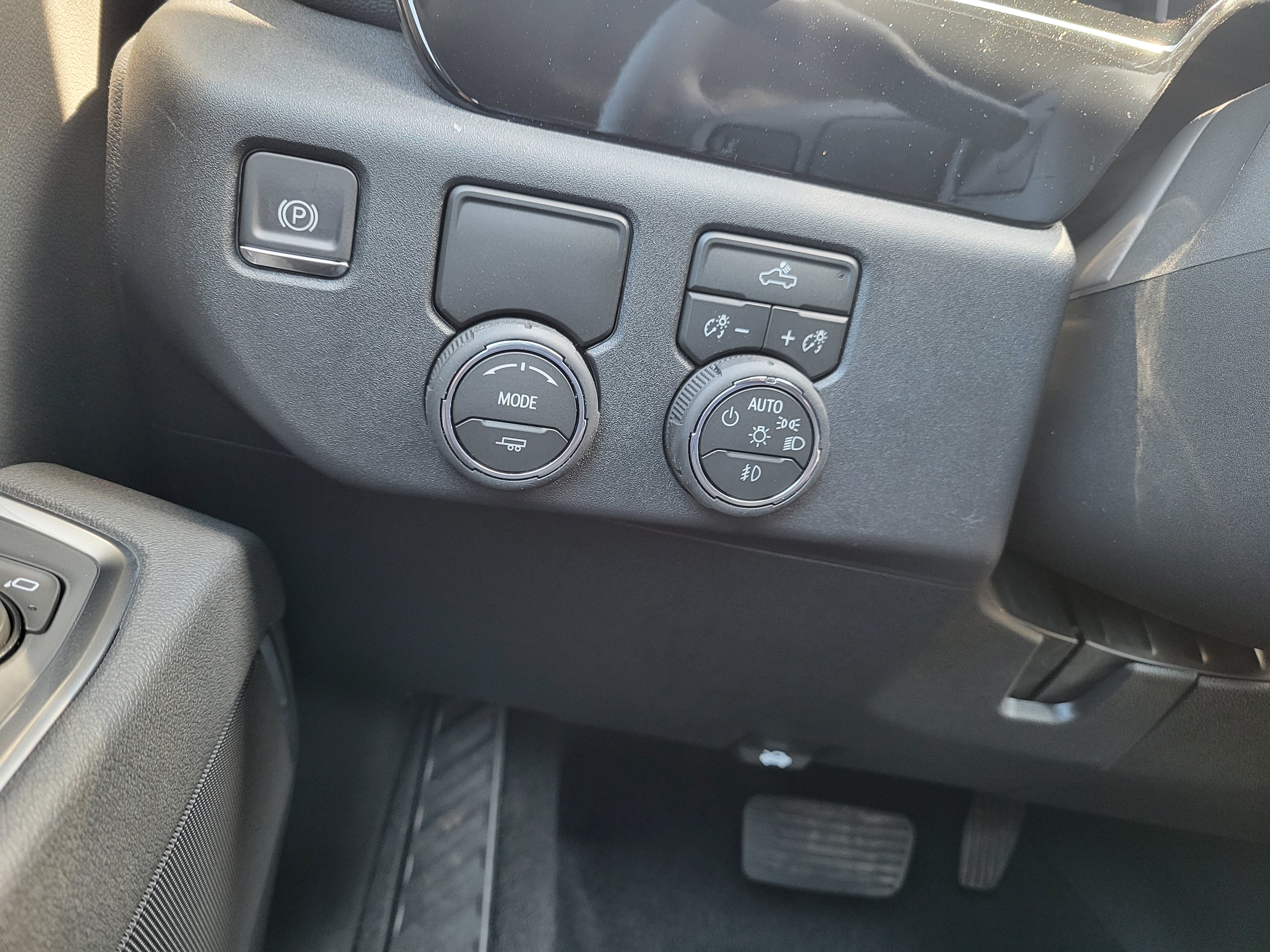 New 2026 Chevrolet Silverado 1500 RST w/ RST Select Package RWD image 18