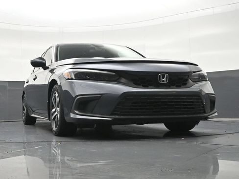 Used 2023 Honda Civic LX image 31