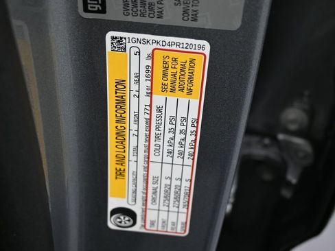 Used 2023 Chevrolet Tahoe Z71 image 9