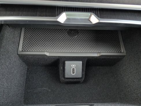 New 2026 Land Rover Range Rover Autobiography image 32