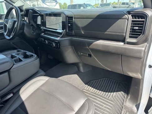 Used 2026 Chevrolet Silverado 2500 LTZ AWD/4WD image 9