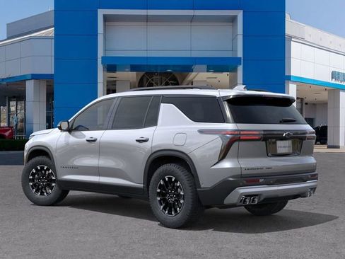 New 2026 Chevrolet Traverse Z71 w/ Enhanced Driving Package image 3