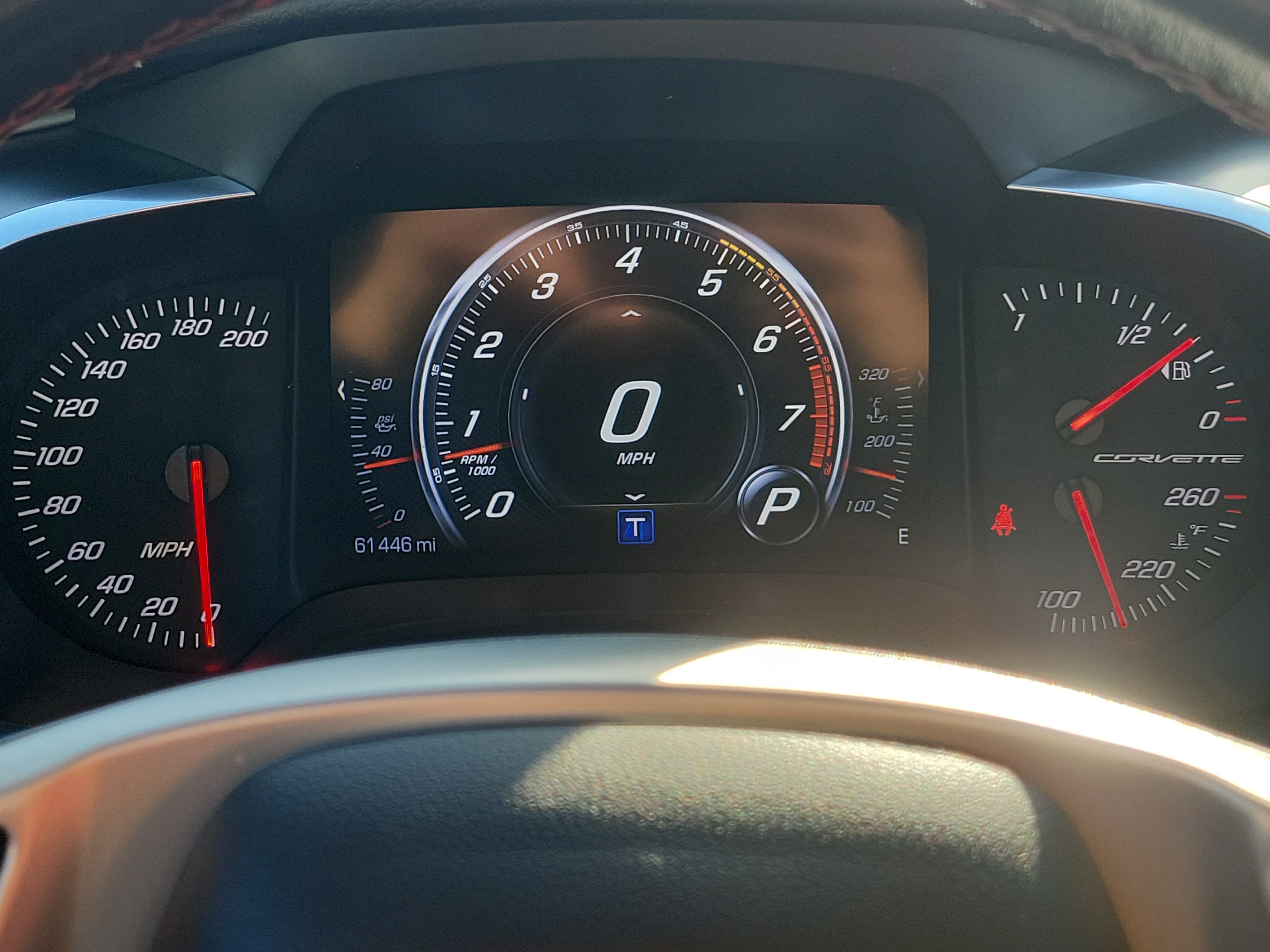 Used 2019 Chevrolet Corvette Stingray Coupe w/ 1LT RWD image 29