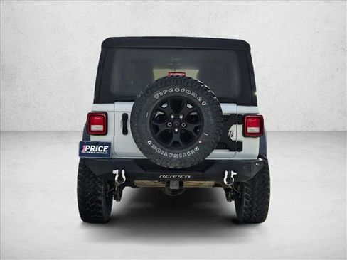 Used 2021 Jeep Wrangler Unlimited Sport AWD/4WD image 3