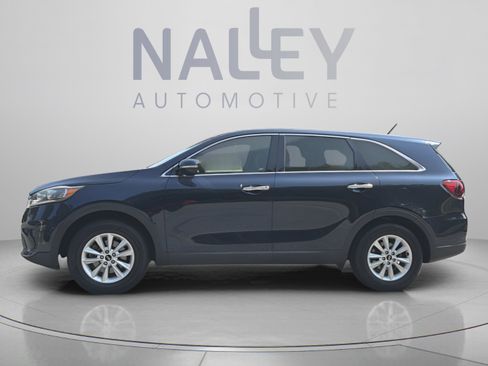 Used 2019 Kia Sorento FWD image 4
