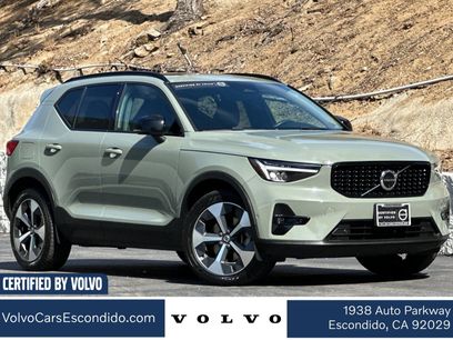Certified 2023 Volvo XC40 B4 Ultimate