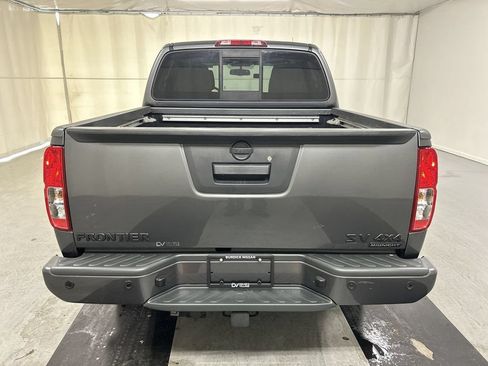 Used 2021 Nissan Frontier SV w/ Midnight Edition Floor Mats AWD/4WD image 20