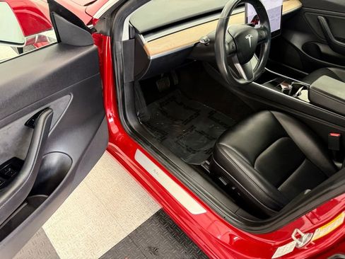 Used 2019 Tesla Model 3 Long Range RWD image 28