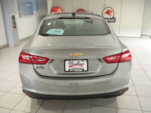Used 2025 Chevrolet Malibu LS w/ Driver Confidence Package FWD image 8