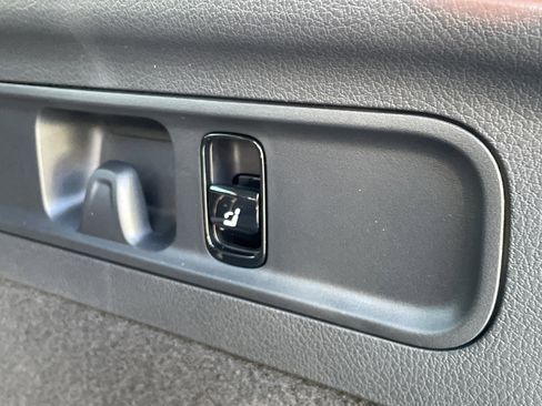 New 2026 Mercedes-Benz GLC 300 4MATIC image 11