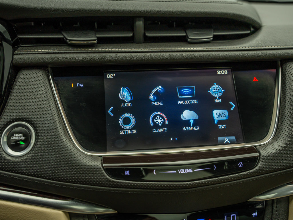 Used 2017 Cadillac XT5 Luxury w/ Driver Awareness Package FWD image 36