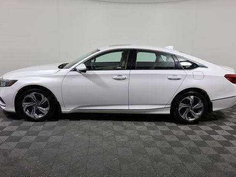 Used 2019 Honda Accord EX image 8
