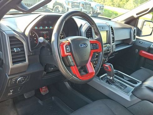 Used 2019 Ford F150 XLT w/ Equipment Group 302A Luxury AWD/4WD image 10
