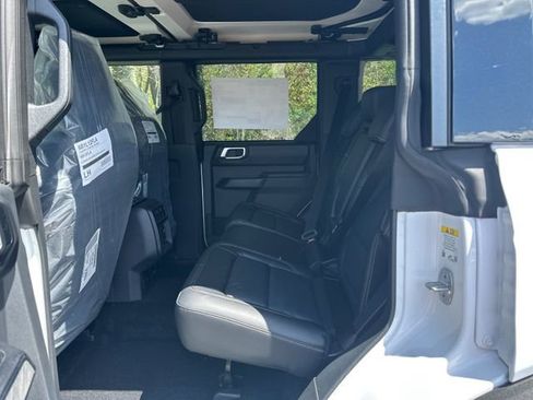 New 2026 Ford Bronco Badlands AWD/4WD image 10
