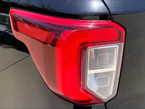 Used 2023 Ford Explorer ST w/ Equipment Group 401A AWD/4WD image 27