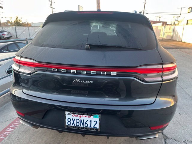 Used 2021 Porsche Macan AWD/4WD image 23