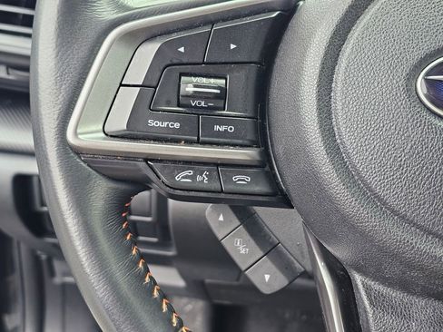 Used 2020 Subaru Crosstrek 2.0i Premium AWD/4WD image 37