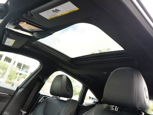 Used 2023 BMW i4 eDrive35 w/ Premium Package RWD image 34