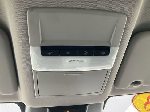 Certified 2023 Nissan Rogue S image 18