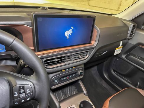 New 2026 Ford Bronco Sport Outer Banks w/ Outer Banks Tech Package+ AWD/4WD image 29