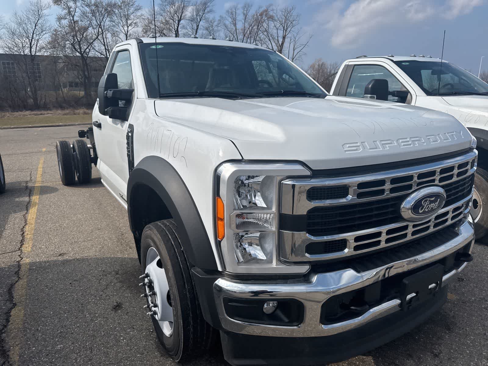 Used 2023 Ford F450 XLT w/ XLT Value Package RWD image 15