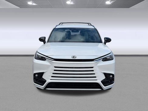 New 2026 Lexus TX 500h AWD image 5