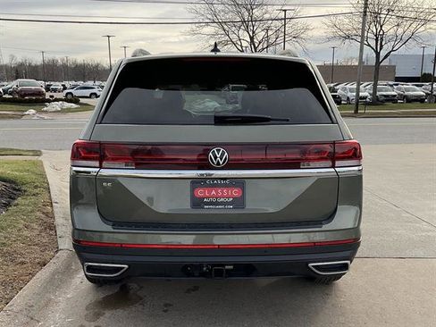 New 2026 Volkswagen Atlas SE image 4