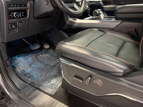 Used 2024 Ford F150 Lariat w/ Equipment Group 502A High AWD/4WD image 11