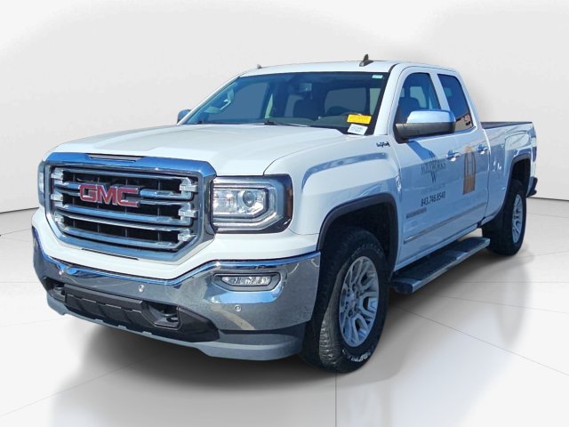 Used 2018 GMC Sierra 1500 SLT w/ SLT Preferred Package AWD/4WD image 7