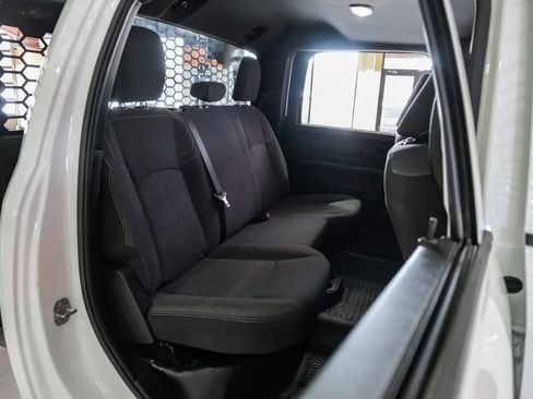 Used 2022 RAM 5500 Tradesman w/ Chrome Appearance Group AWD/4WD image 29