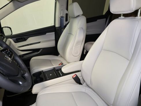 Used 2026 Honda Odyssey EX-L image 26