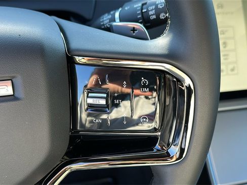 Certified 2024 Land Rover Range Rover Evoque S image 13