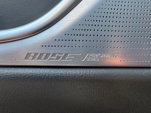 Used 2023 Cadillac XT6 Premium Luxury image 21