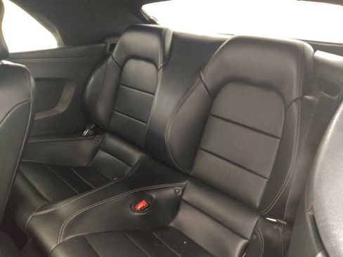 Used 2015 Ford Mustang Premium image 18