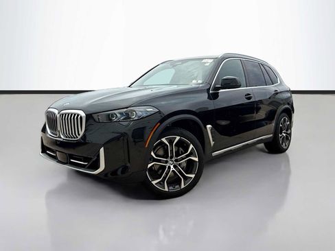 Certified 2026 BMW X5 xDrive40i AWD/4WD image 1