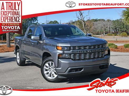 Used 2021 Chevrolet Silverado 1500 Custom image 1