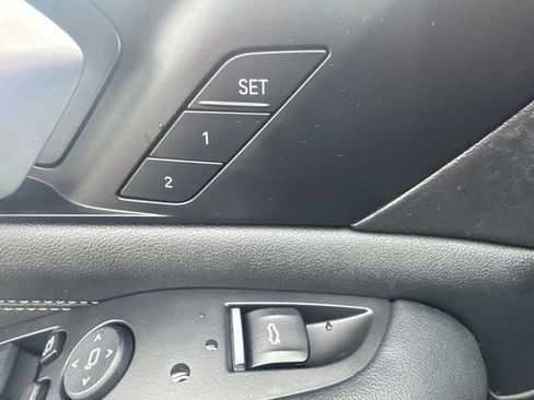 Used 2024 BMW X5 xDrive40i w/ Parking Assistance Package image 29