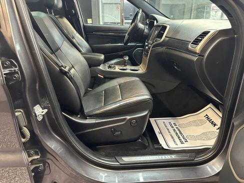 Used 2015 Jeep Grand Cherokee Summit w/ Platinum Series Group image 29
