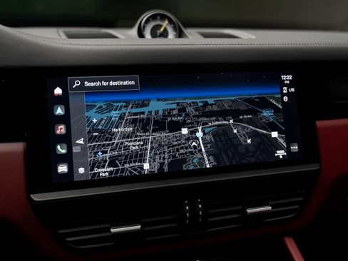 Used 2022 Porsche Cayenne Turbo GT AWD/4WD image 53