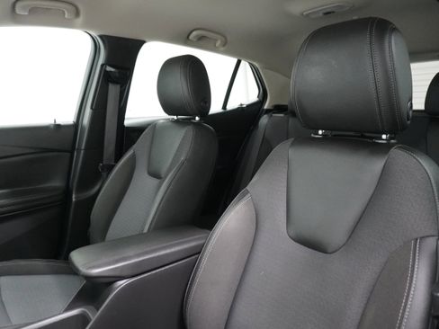 Used 2021 Buick Encore GX Select image 10