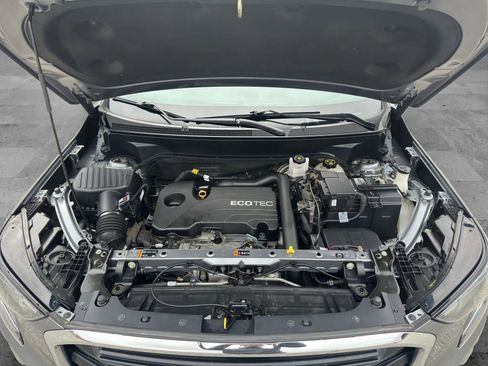 Used 2020 GMC Terrain SLE w/ Driver Convenience Package image 10