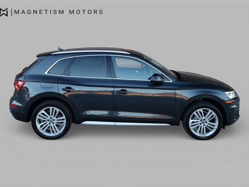 Used 2018 Audi Q5 2.0T Premium Plus w/ Premium Plus Package image 2