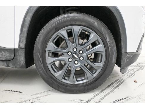 Used 2019 Chevrolet Traverse RS image 8