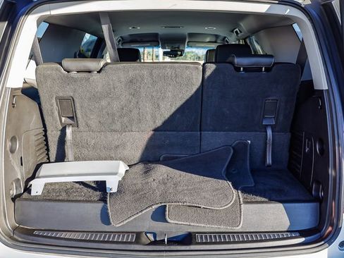 Used 2018 Chevrolet Tahoe LT image 28