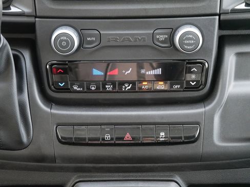 New 2026 RAM ProMaster 2500 w/ Convenience Group image 7